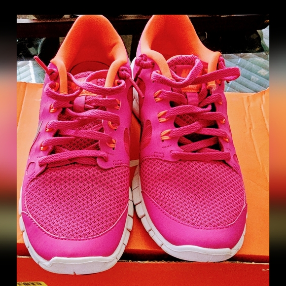 Nike Free 5.0 - Picture 2 of 8